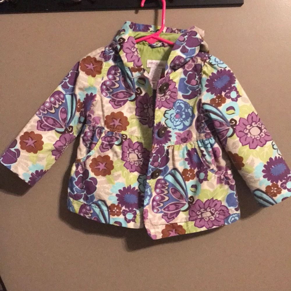 18 M light jacket